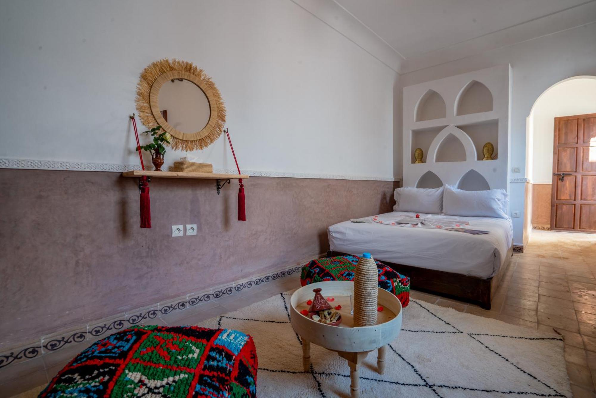 Riad Boutouil & Spa Hotel Marrakesh Exterior photo